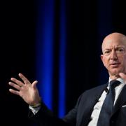 Amazon boss Bezos expands its position as the richest person in the world
